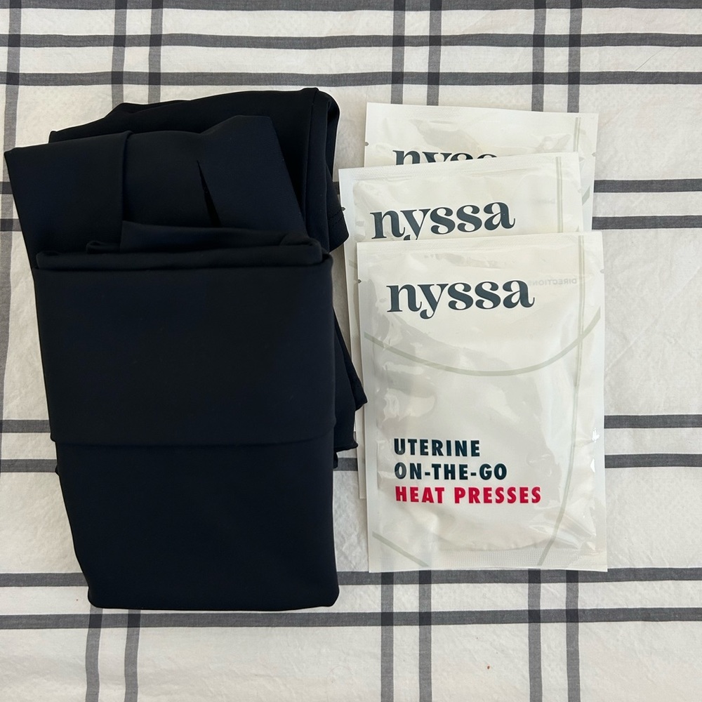 NEW NEVER WORN 3 ct. Nyssa Postpartum Underwear and Heat set